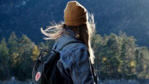mochila kanken fjallraven target millennials y logo zorro