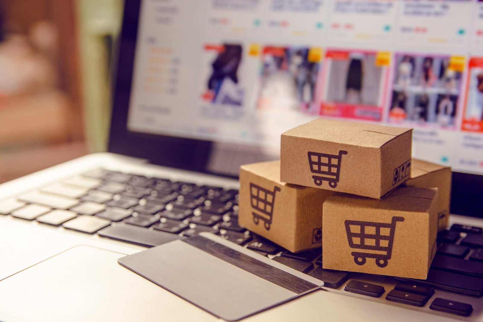 vendere online all'estero requisiti